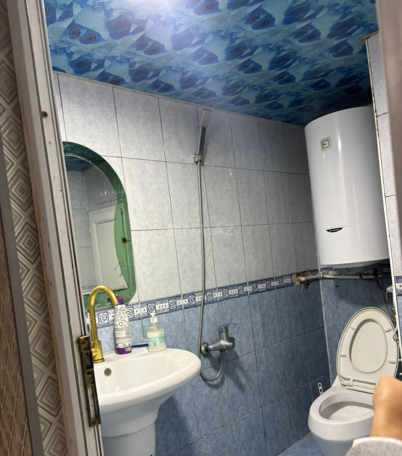Satılır 3 otaqlı mənzil 64 m²