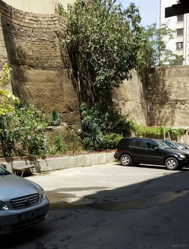 Kirayə verilir 3 otaqlı ofis 60 m²