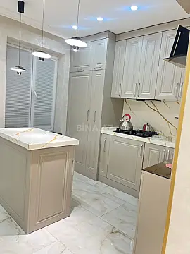 Satılır 1 otaqlı mənzil 70 m²