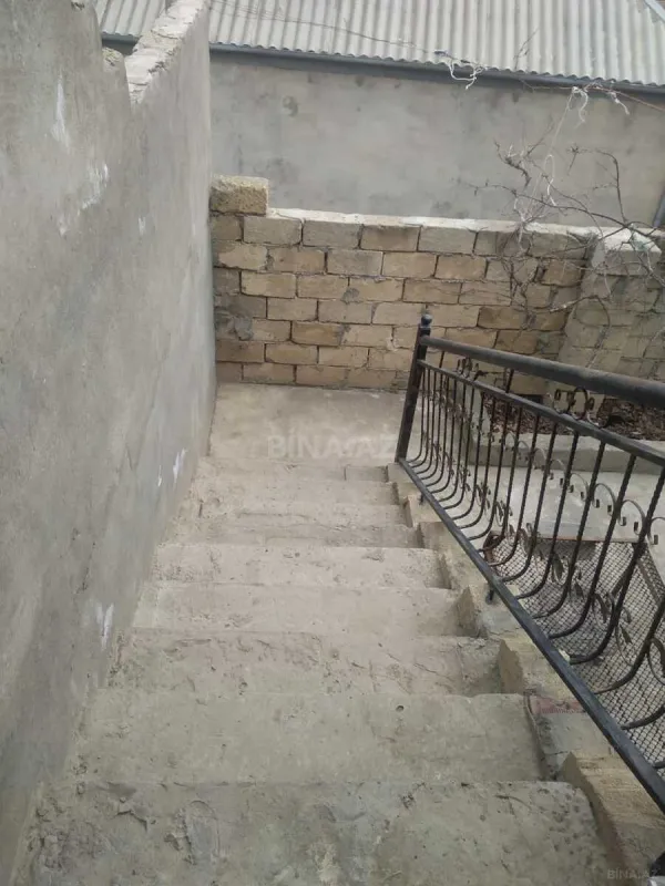 Satılır 6 otaqlı həyət evi 167 m²