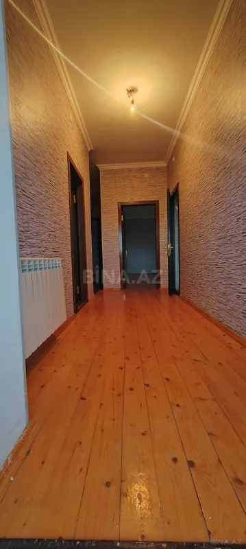 Satılır 6 otaqlı həyət evi 167 m²