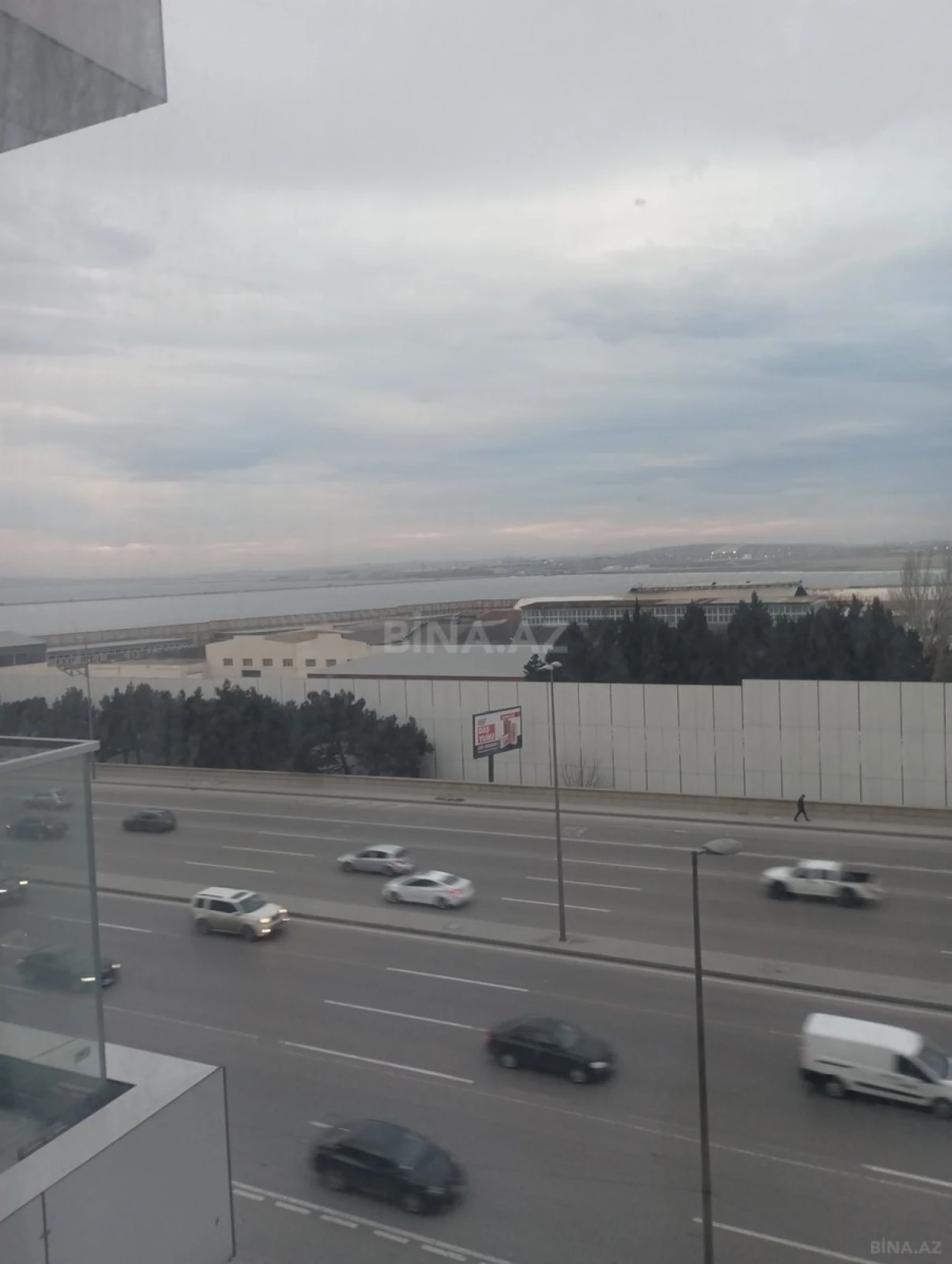 Kirayə verilir 2 otaqlı mənzil 47 m²