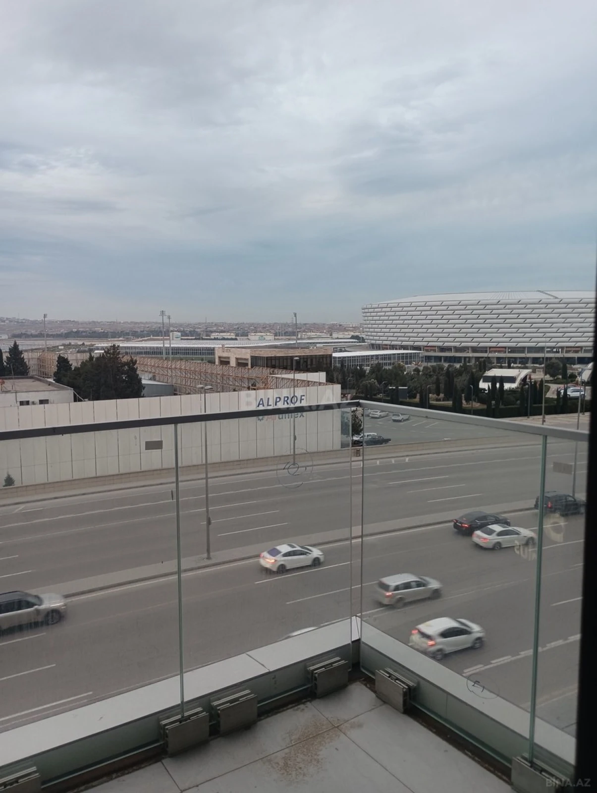 Kirayə verilir 2 otaqlı mənzil 47 m²