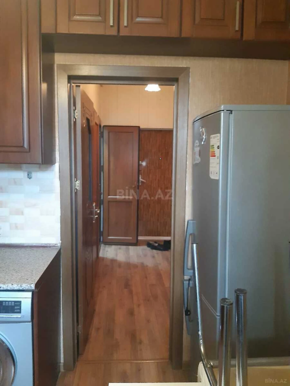 Kirayə verilir 2 otaqlı mənzil 60 m²
