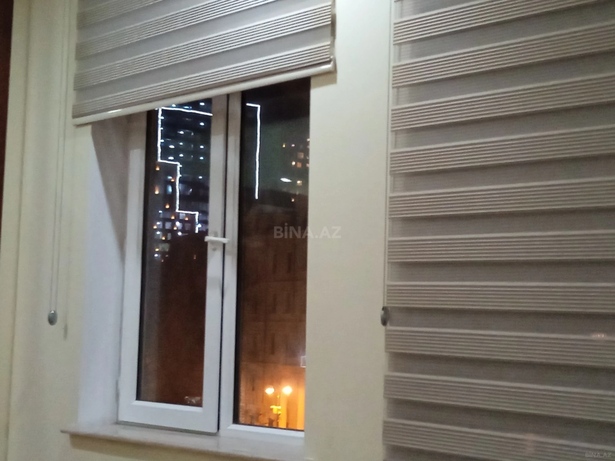 Satılır 2 otaqlı mənzil 90 m²