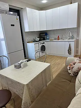 Kirayə verilir 3 otaqlı mənzil 95 m²