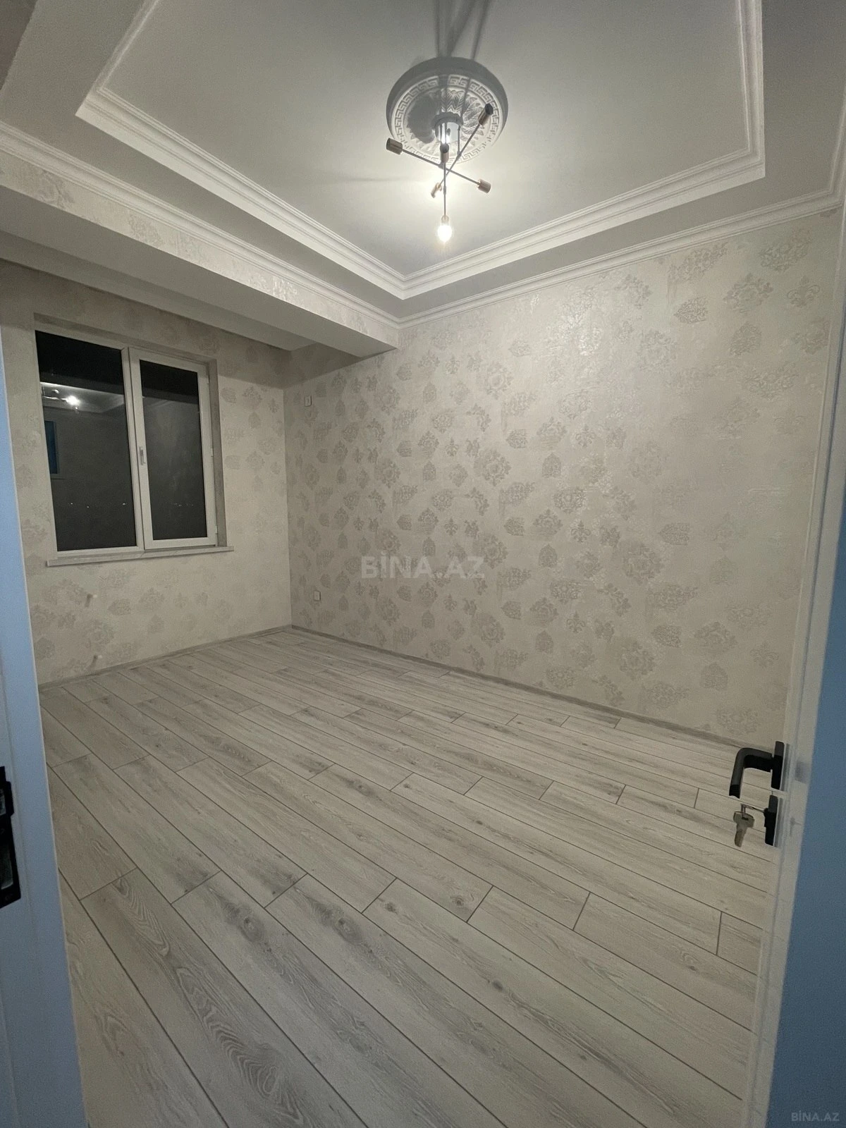 Satılır 3 otaqlı mənzil 68 m²