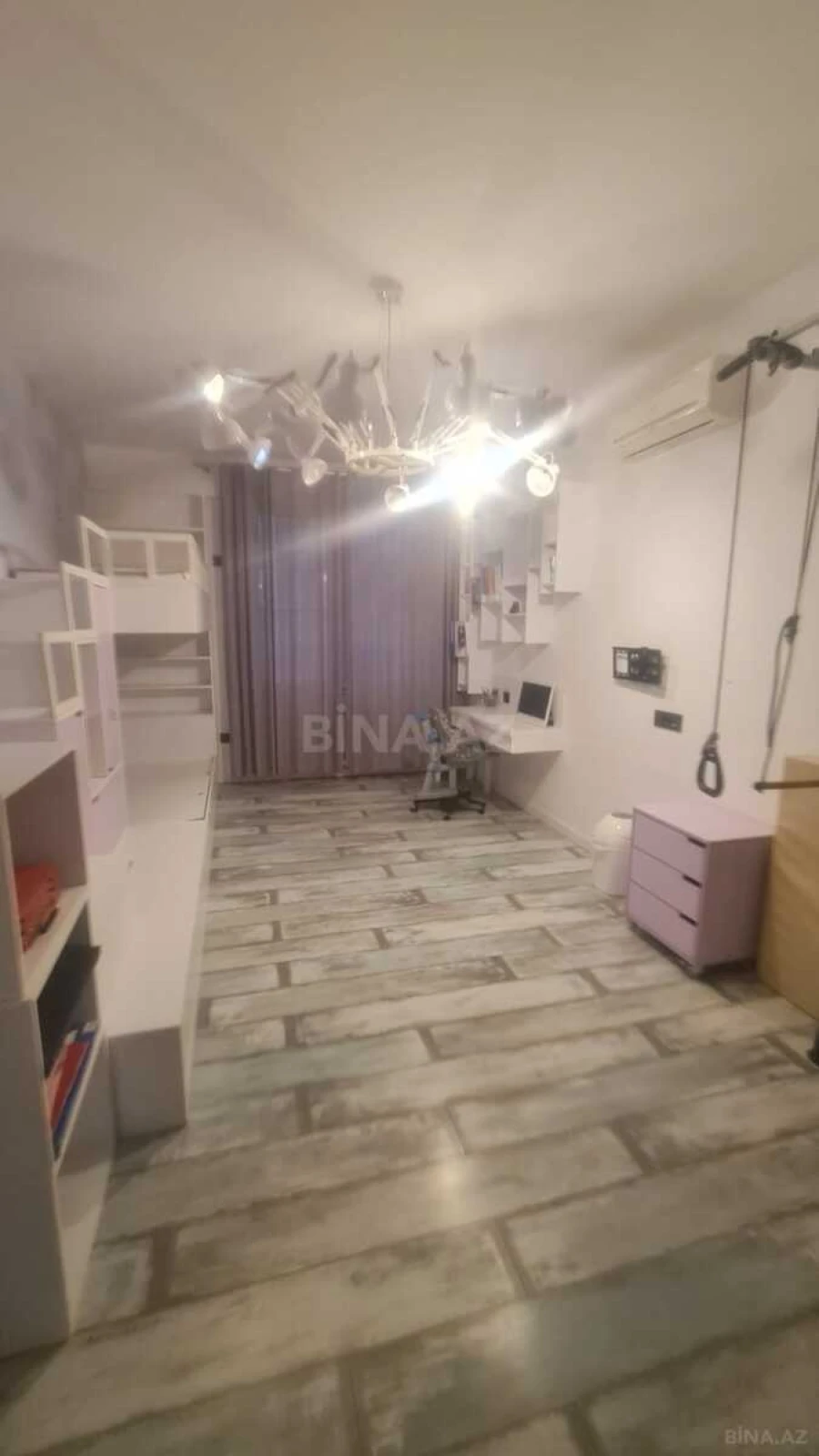 Kirayə verilir 3 otaqlı mənzil 170 m²