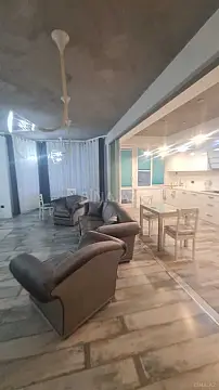 Kirayə verilir 3 otaqlı mənzil 170 m²