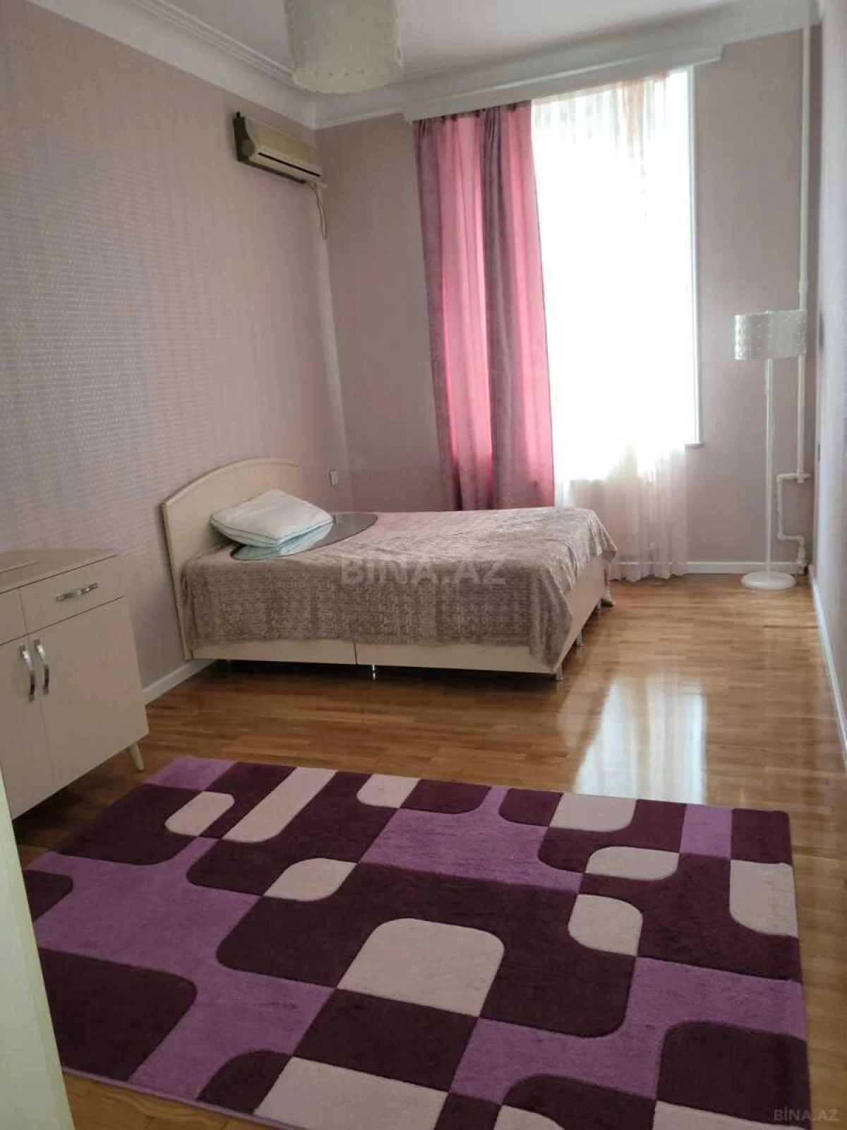Satılır 3 otaqlı mənzil 90 m²