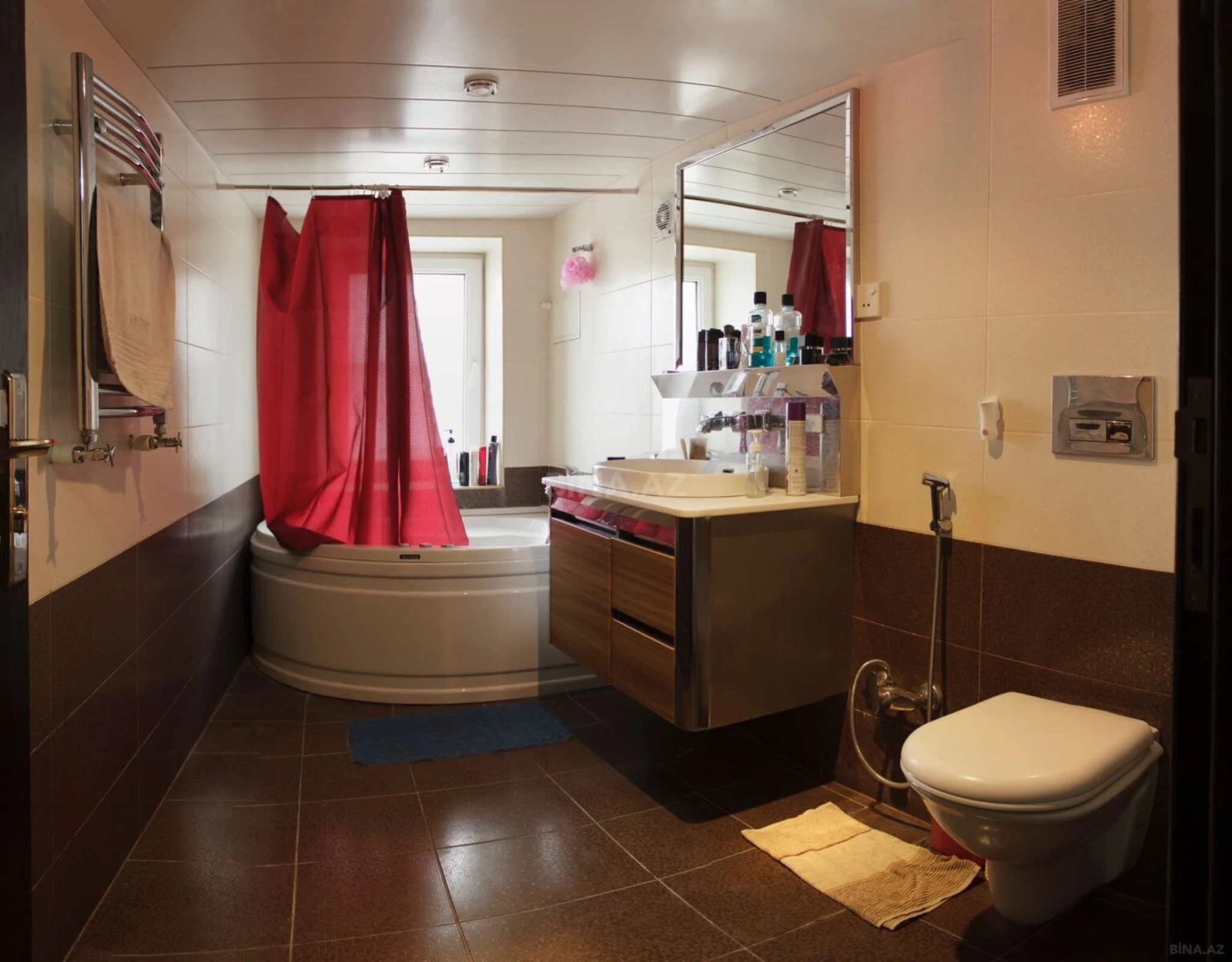 Kirayə verilir 2 otaqlı mənzil 60 m²