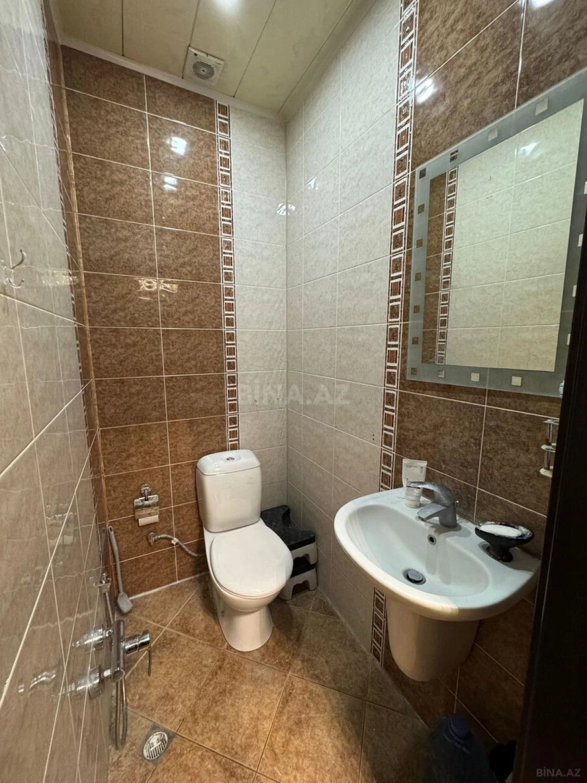 Kirayə verilir 3 otaqlı mənzil 110 m²