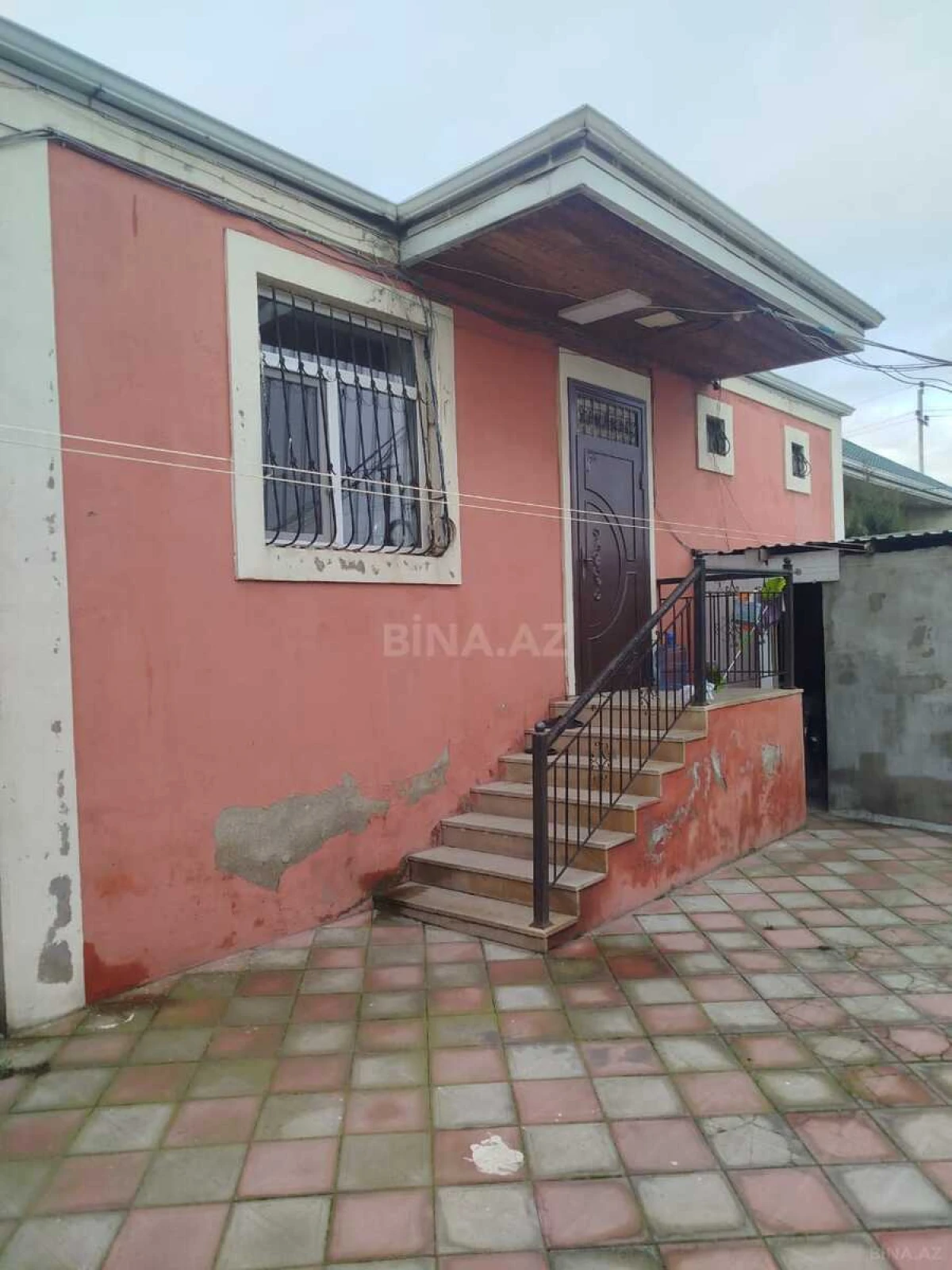 Satılır 3 otaqlı həyət evi 170 m²