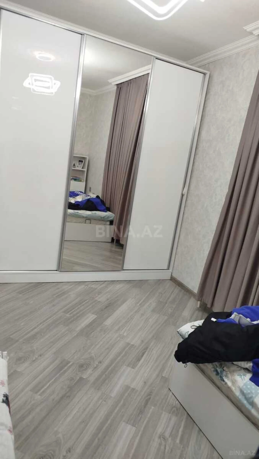 Satılır 3 otaqlı həyət evi 170 m²