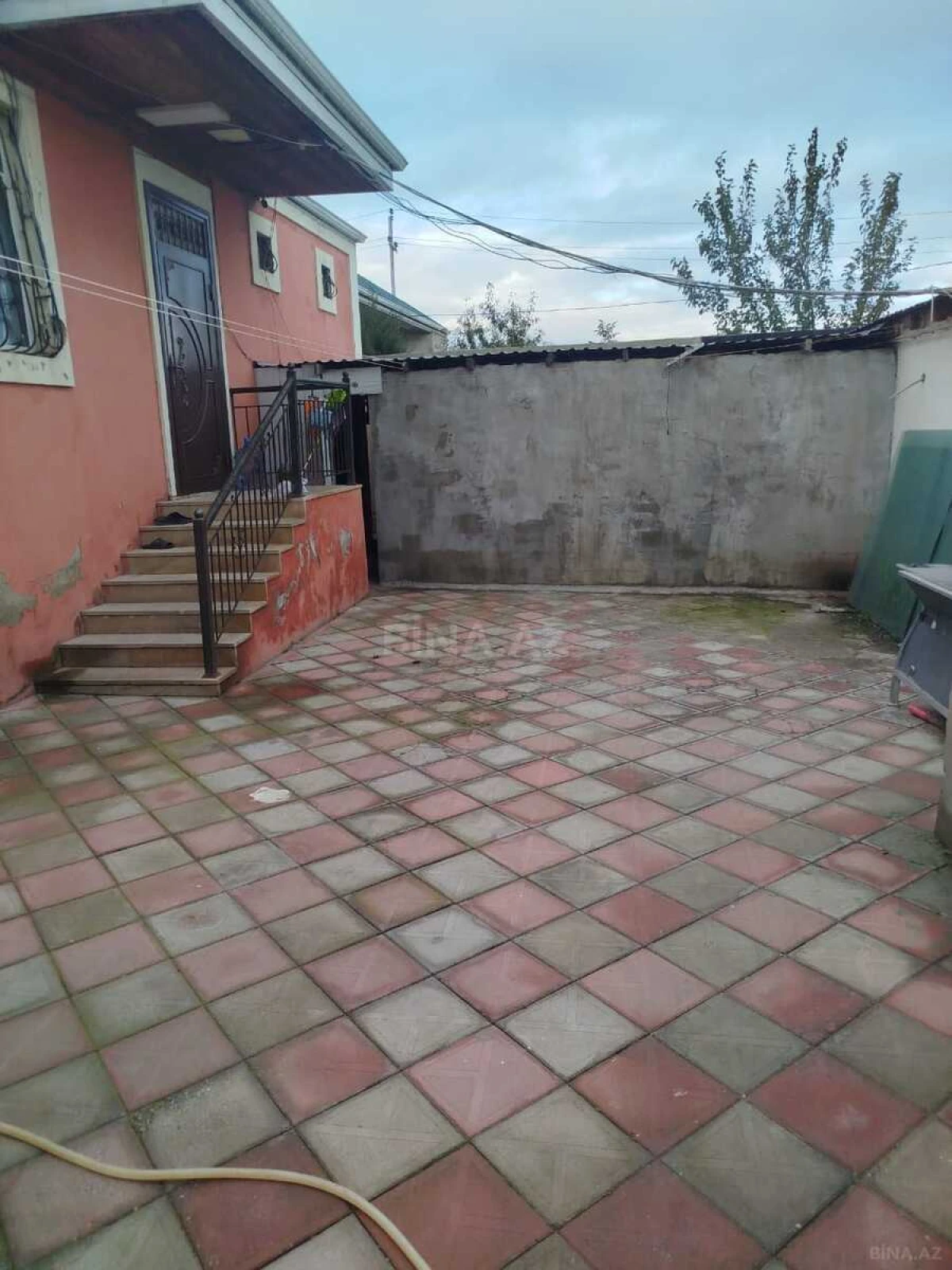 Satılır 3 otaqlı həyət evi 170 m²