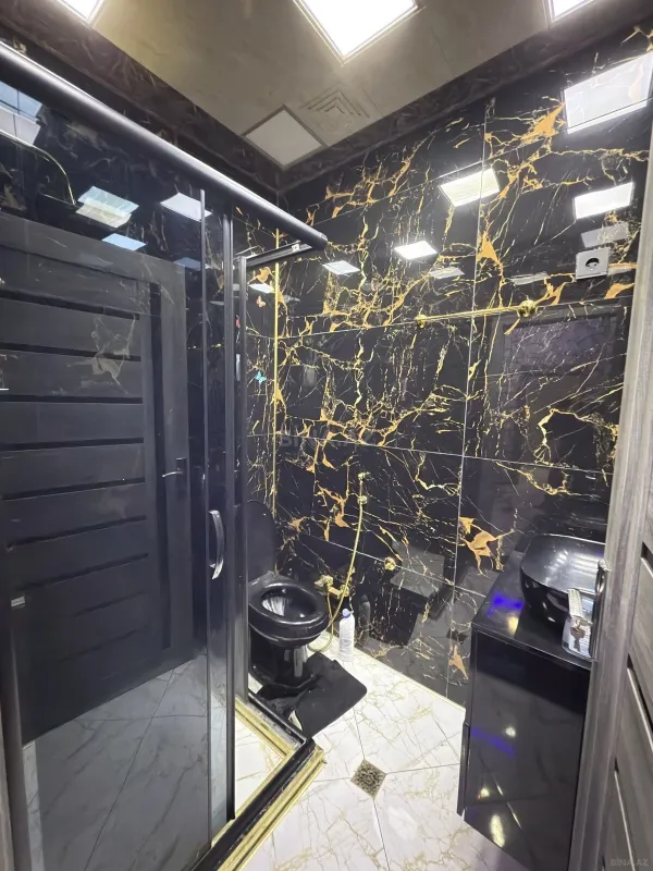 Satılır 2 otaqlı mənzil 71 m²