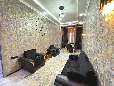 Satılır 2 otaqlı mənzil 71 m²
