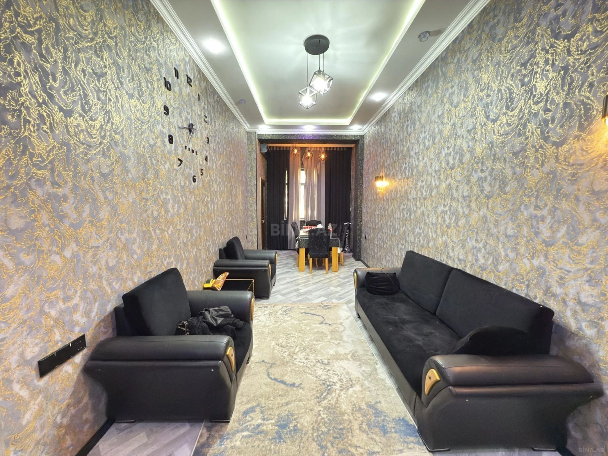 Satılır 2 otaqlı mənzil 71 m²