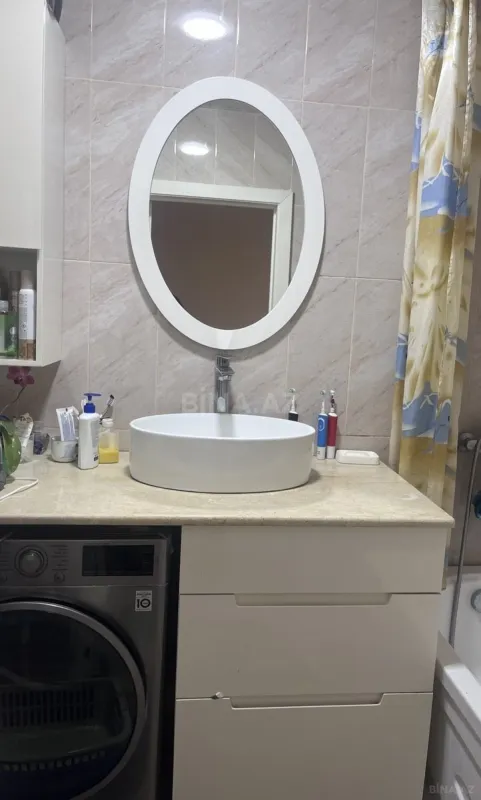 Satılır 3 otaqlı mənzil 88 m²