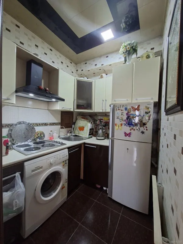 Satılır 2 otaqlı mənzil 64 m²