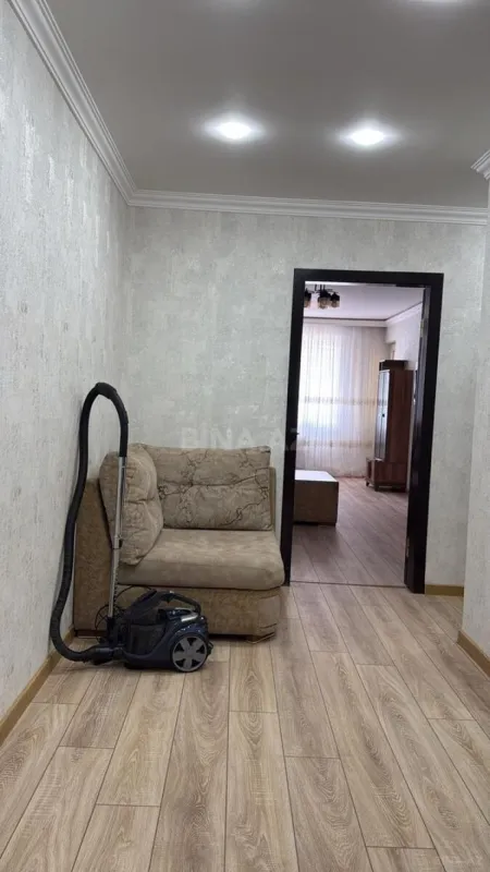 Kirayə verilir 2 otaqlı mənzil 45 m²
