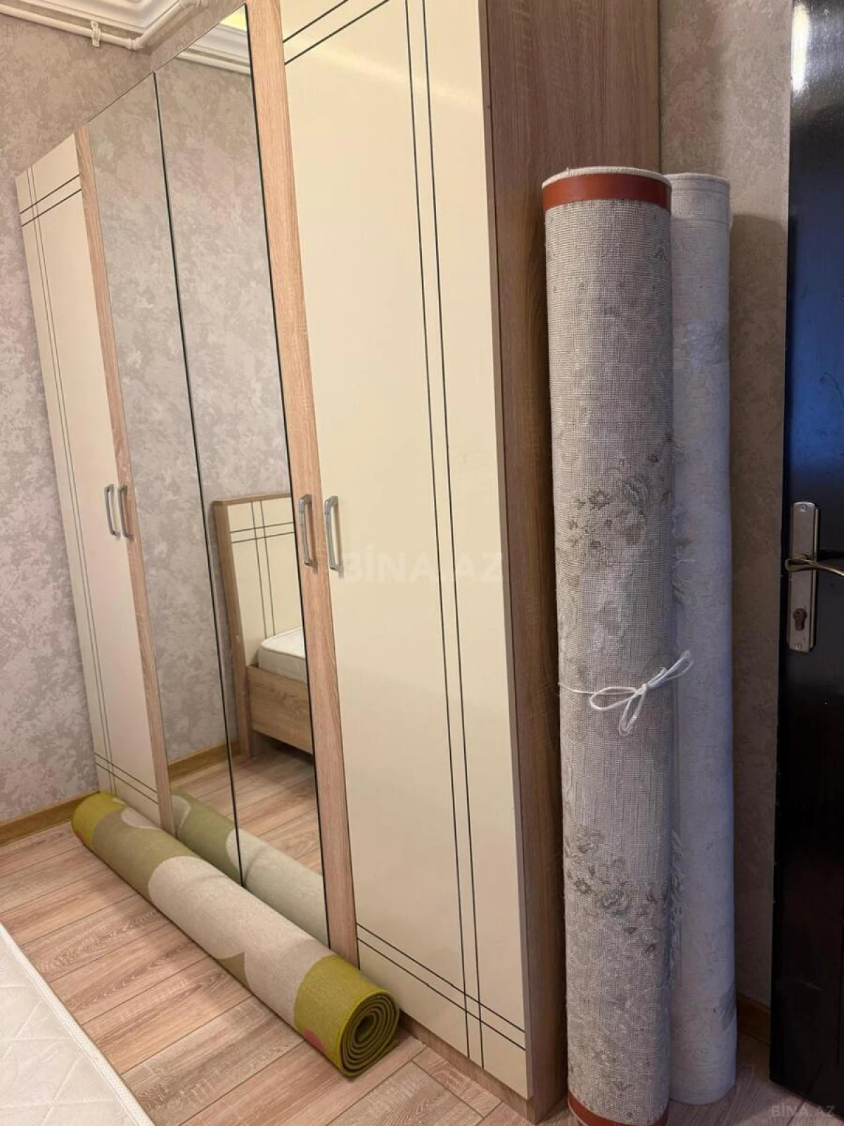 Kirayə verilir 2 otaqlı mənzil 45 m²