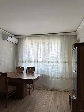 Kirayə verilir 2 otaqlı mənzil 45 m²