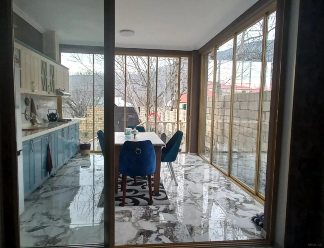 Kirayə verilir 4 otaqlı həyət evi 120 m²
