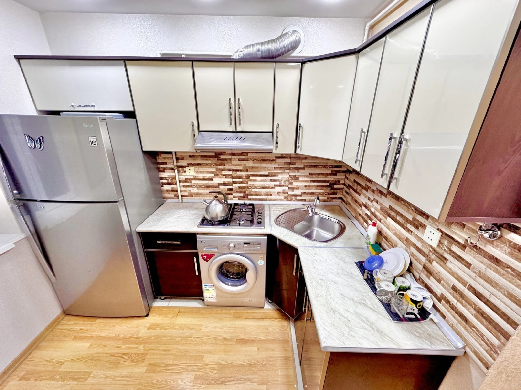 Satılır 3 otaqlı mənzil 85 m²