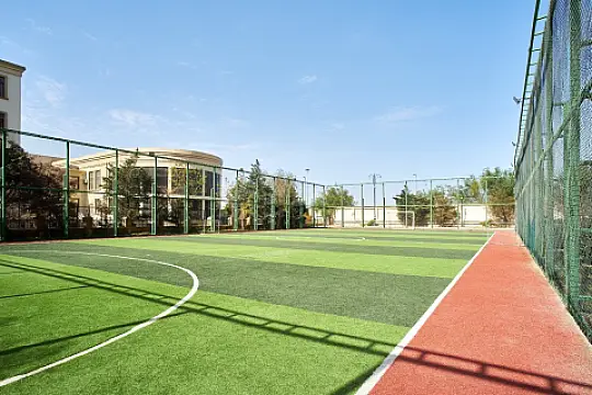 Kirayə verilir 4 otaqlı mənzil 200 m²