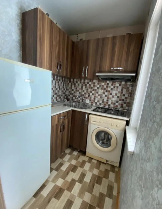 Kirayə verilir 2 otaqlı həyət evi 55 m²