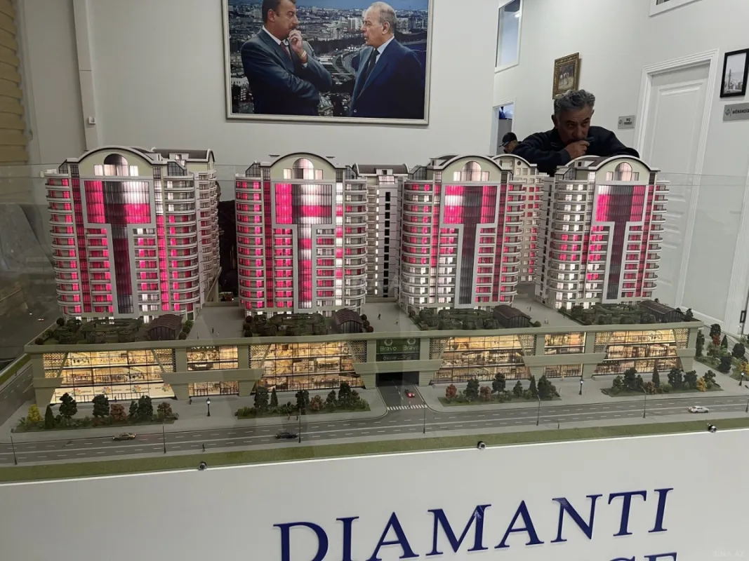 Satılır 2 otaqlı mənzil 77.8 m²