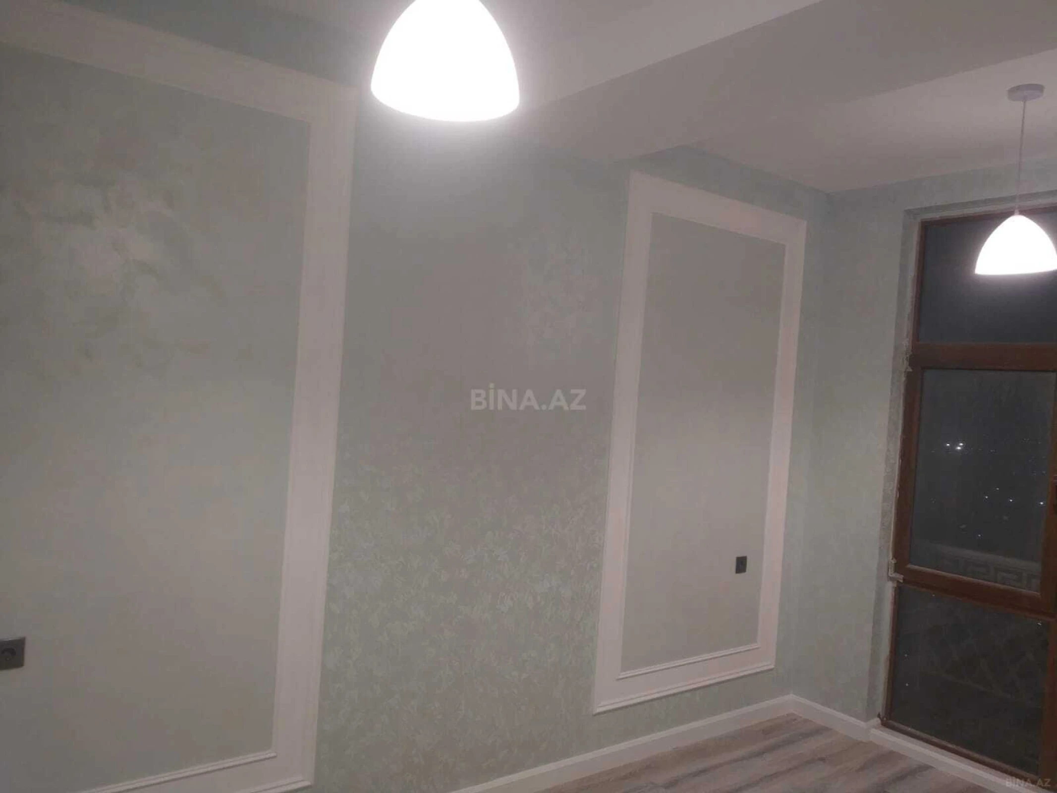 Satılır 3 otaqlı mənzil 119 m²