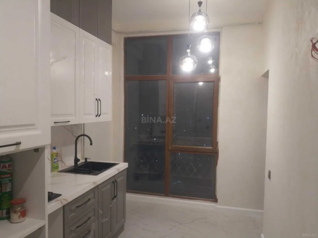 Satılır 3 otaqlı mənzil 119 m²