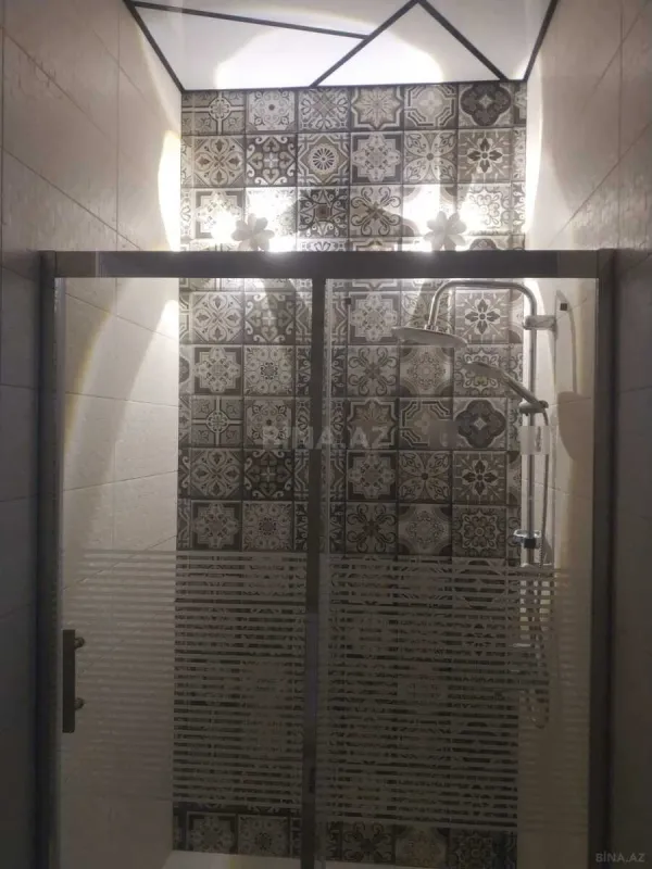 Satılır 3 otaqlı mənzil 119 m²