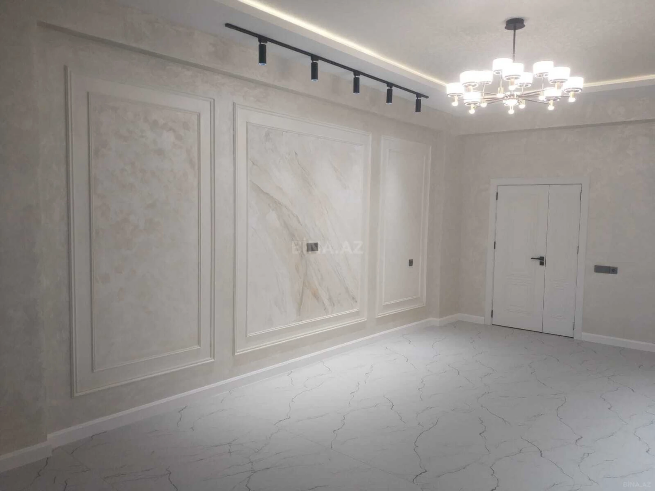 Satılır 3 otaqlı mənzil 119 m²