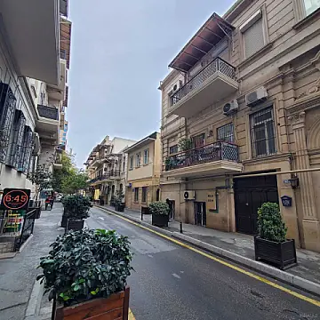 Kirayə verilir 1 otaqlı mənzil 12 m² — Bakı, Sahil qəs. 1 otaq 12.00 m²