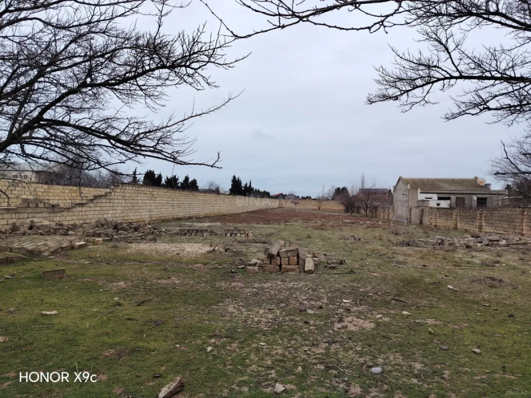 Satılır torpaq sahəsi 25 m²