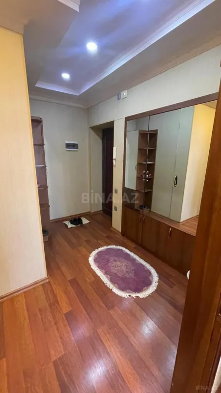 Kirayə verilir 3 otaqlı mənzil 100 m²