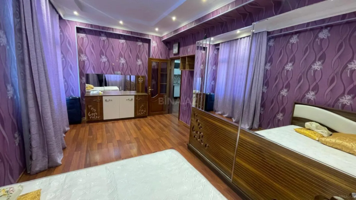 Kirayə verilir 3 otaqlı mənzil 100 m²
