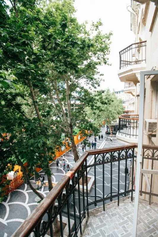 Kirayə verilir 2 otaqlı mənzil 65 m²