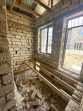 Satılır 2 otaqlı həyət evi 72 m²