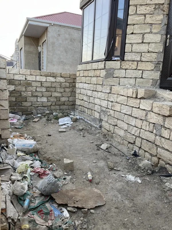 Satılır 2 otaqlı həyət evi 72 m²