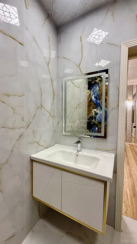 Satılır 4 otaqlı həyət evi 130 m²