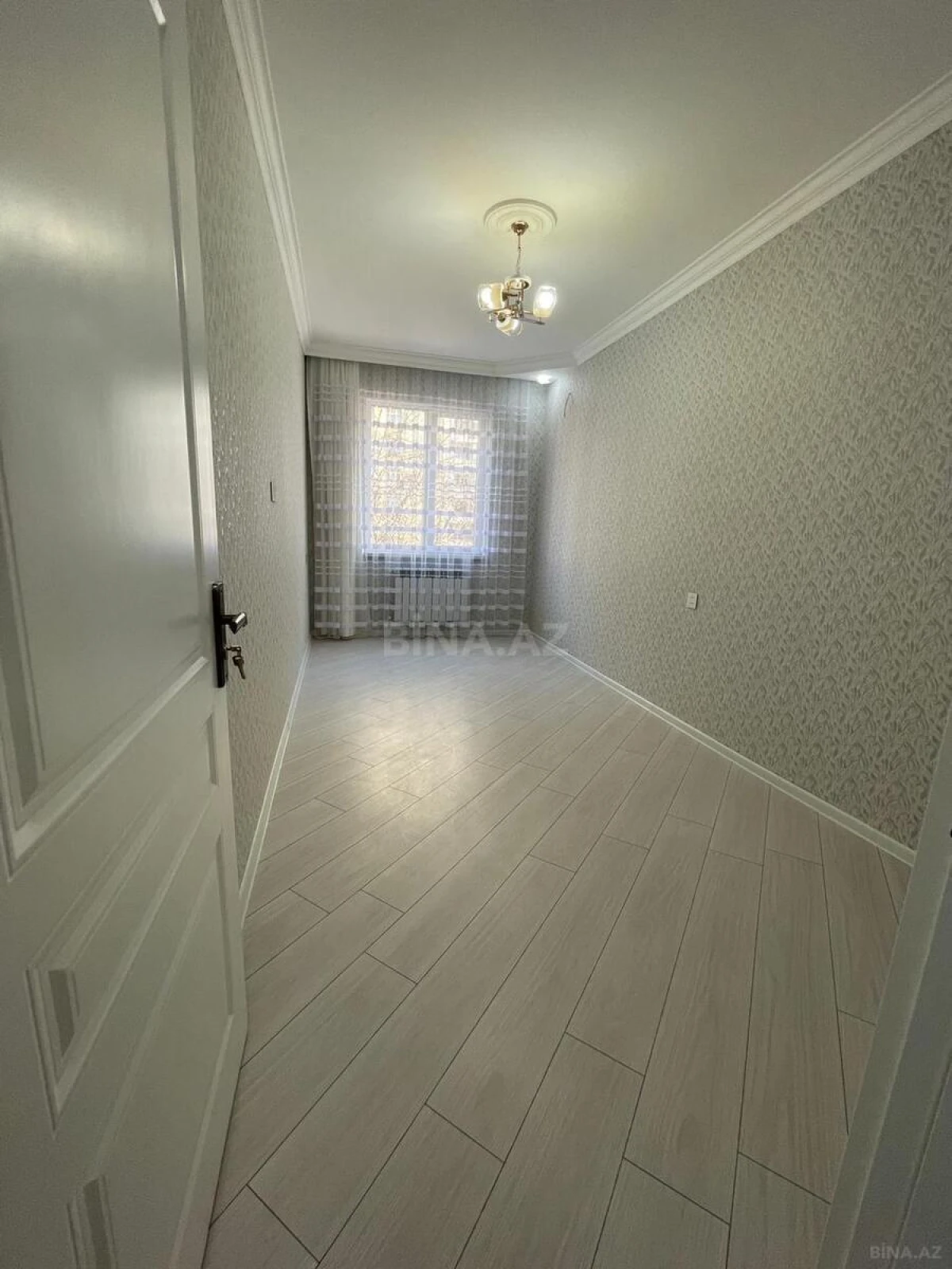 Satılır 3 otaqlı mənzil 89 m²