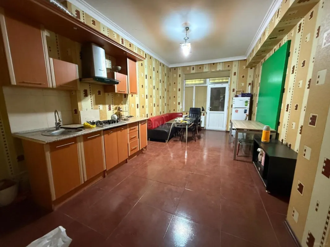 Kirayə verilir 3 otaqlı ofis 160 m²