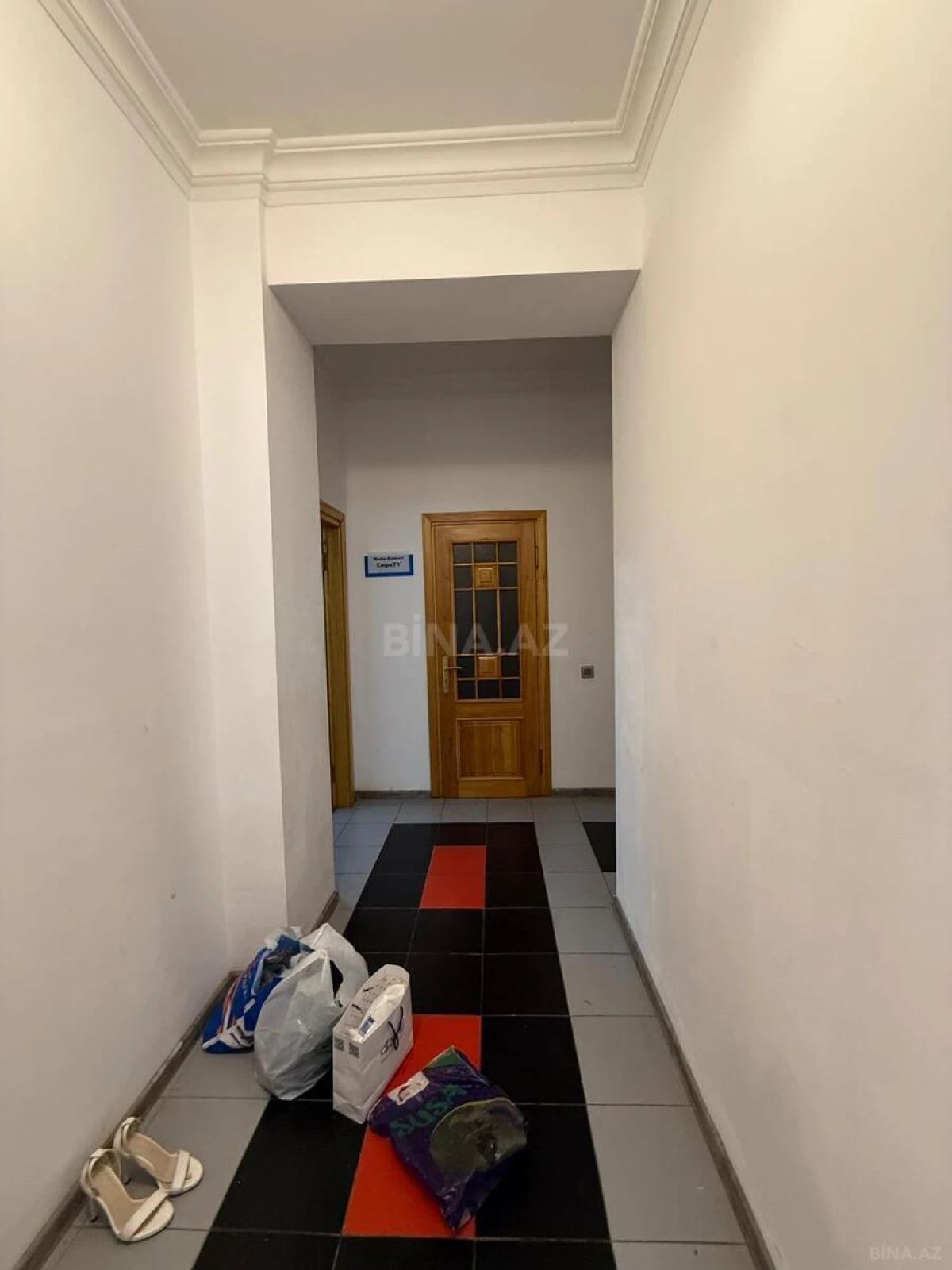 Kirayə verilir 3 otaqlı ofis 160 m²
