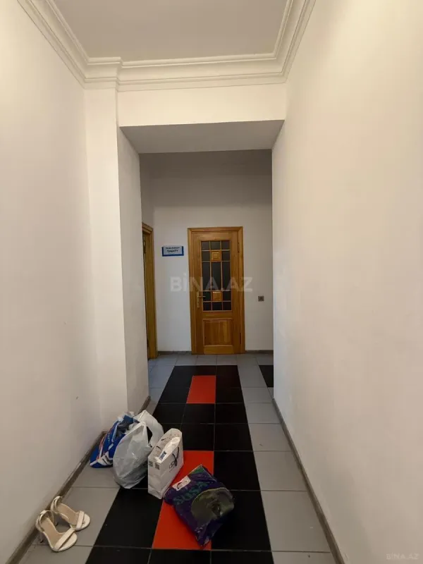 Kirayə verilir 3 otaqlı ofis 160 m²