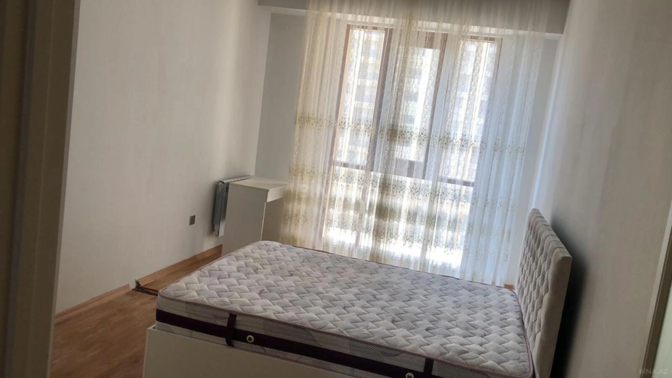 Kirayə verilir 3 otaqlı mənzil 117 m²