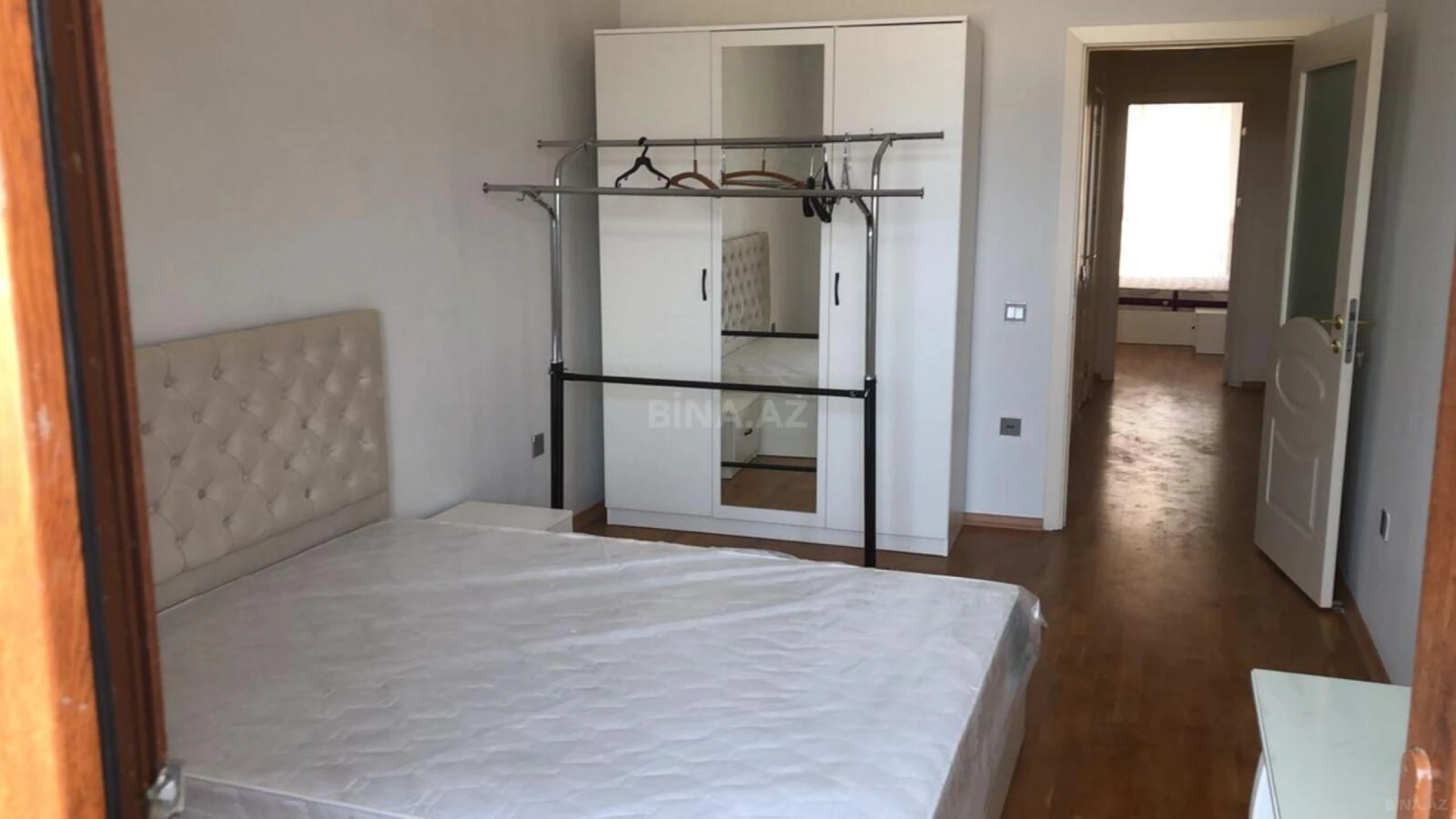 Kirayə verilir 3 otaqlı mənzil 117 m²